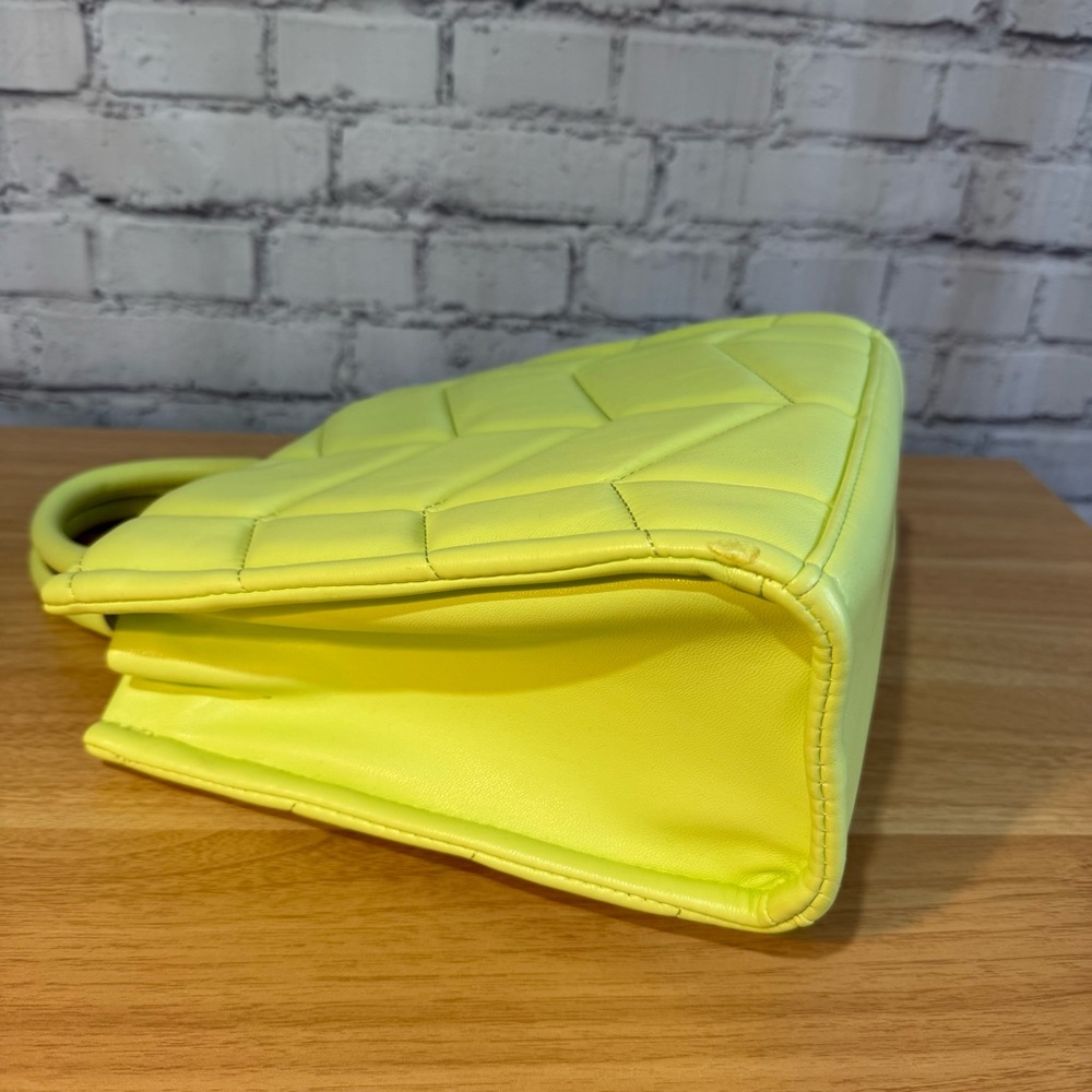 A New Day Lemon Quilted Mini‎ Bag - Picture 3 of 4